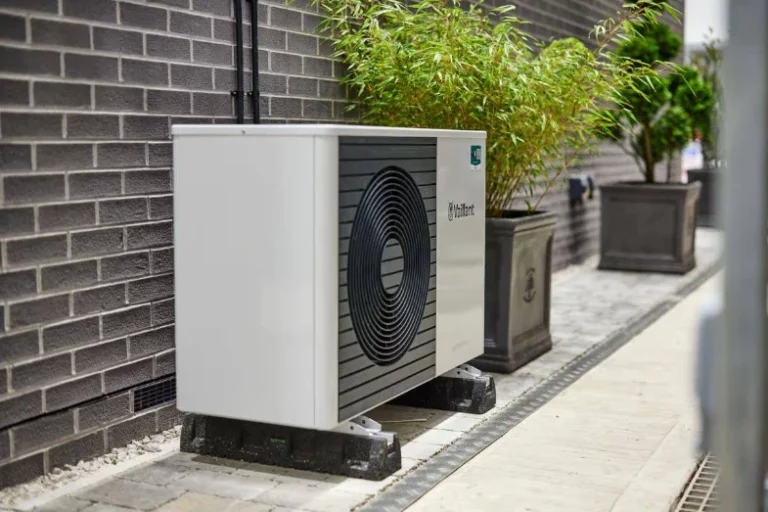 Blog 13 Roland Black Heating, Cooling, Plumbing & Generators - hvac3